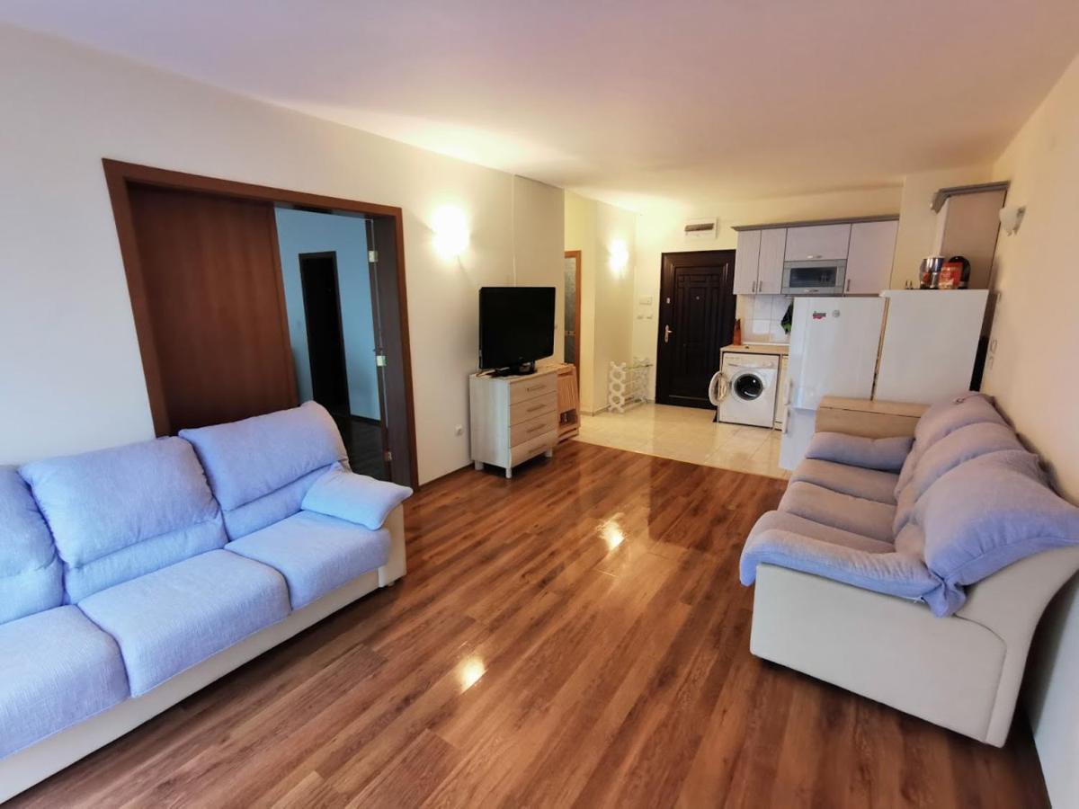 Appartement In Semiramida Gardens Sunny Beach Exterior photo